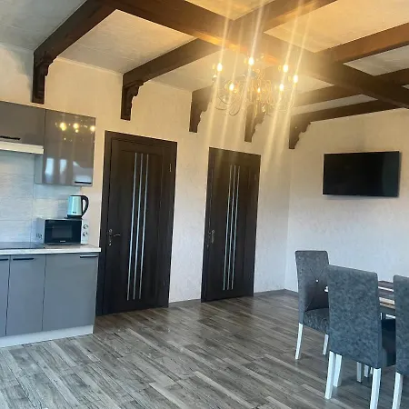 мелодія гір .апартаменти з видом на гори . Appartamento Vorokhta