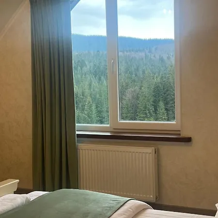 мелодія гір .апартаменти з видом на гори . Apartman *
