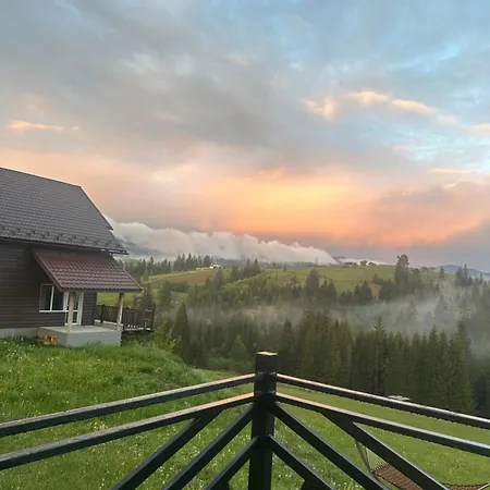 мелодія гір .апартаменти з видом на гори . *