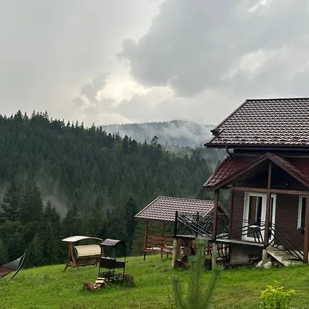 мелодія гір .апартаменти з видом на гори . Appartamento