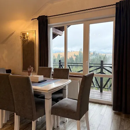 мелодія гір .апартаменти з видом на гори . Appartamento *