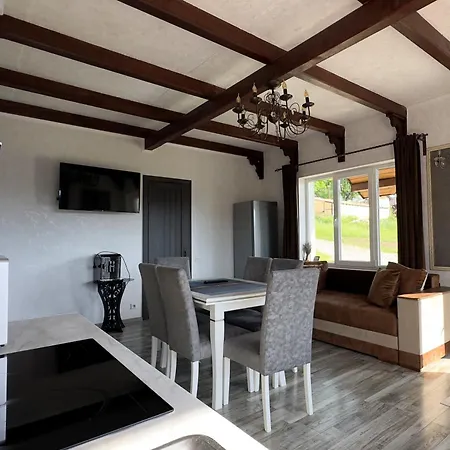Apartman мелодія гір .апартаменти з видом на гори . Vorohta